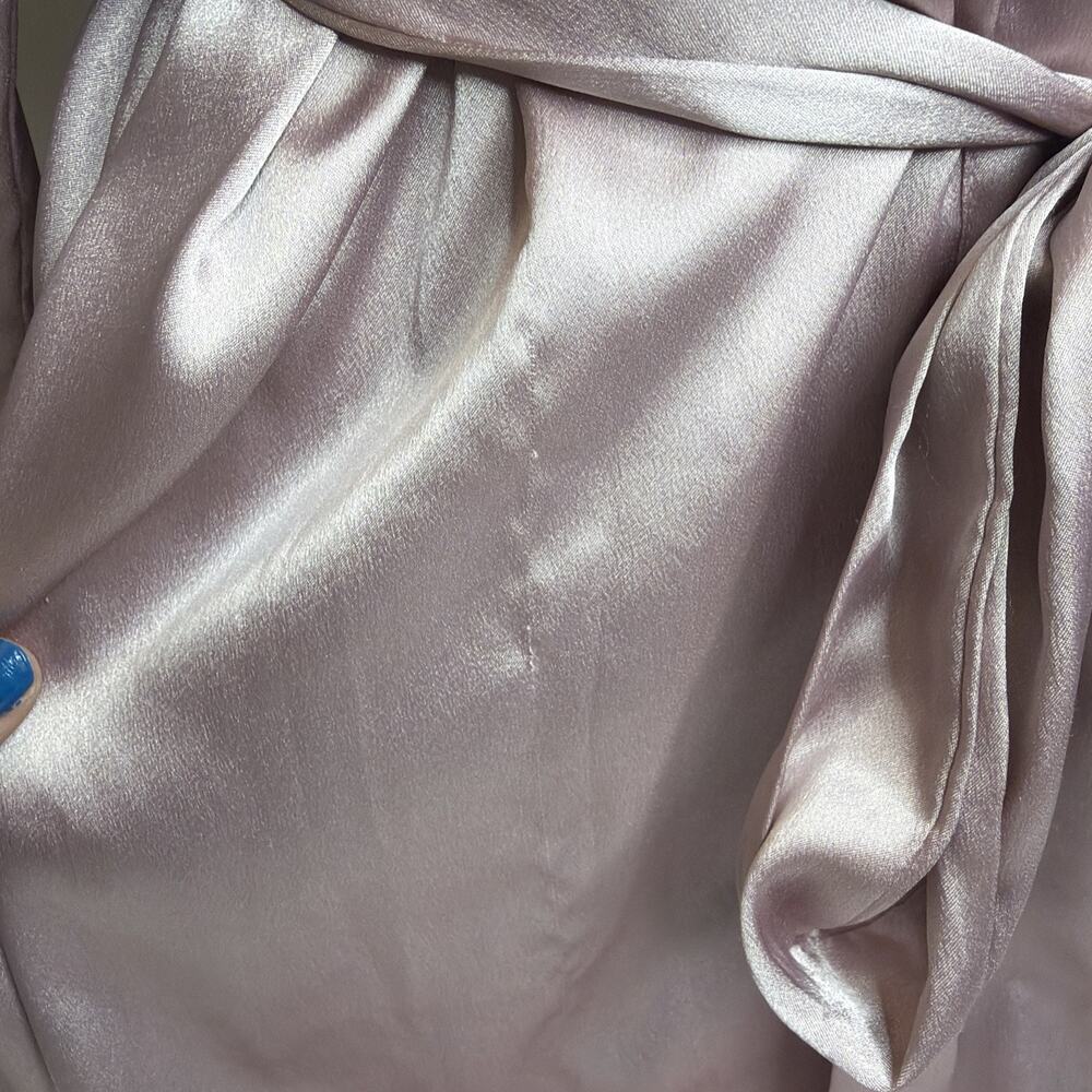Victorias Secret Satin Robe 3/4 Sleeves XS /S Mid Thigh Length Pink Pockets READ - Picture 7 of 15
